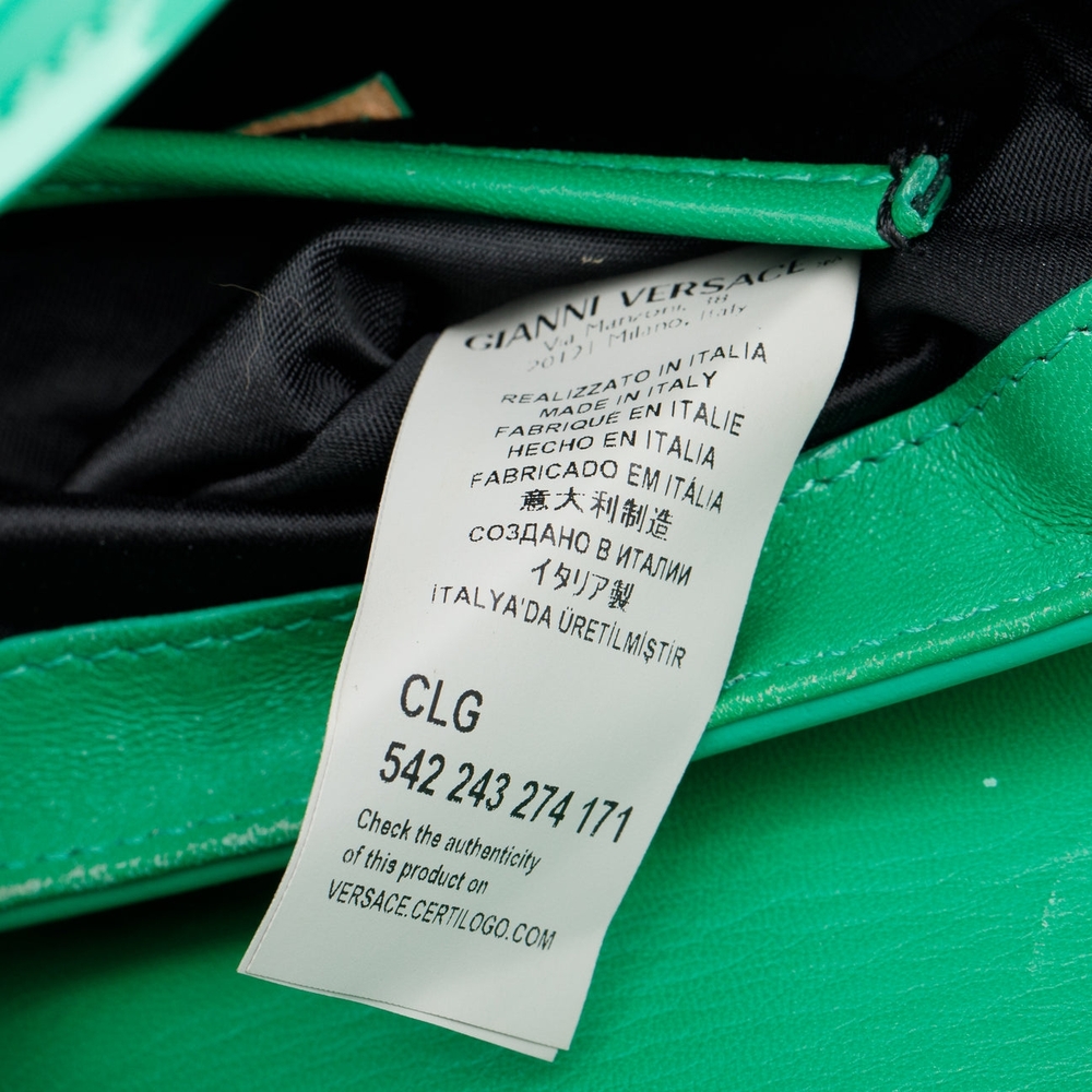 Chic Green Handbag - Picture 10 of 10